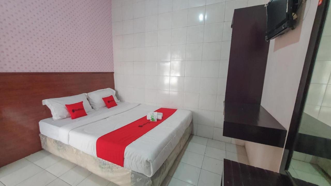 Hotel RedDoorz At Pujon Malang Batu  Zewnętrze zdjęcie