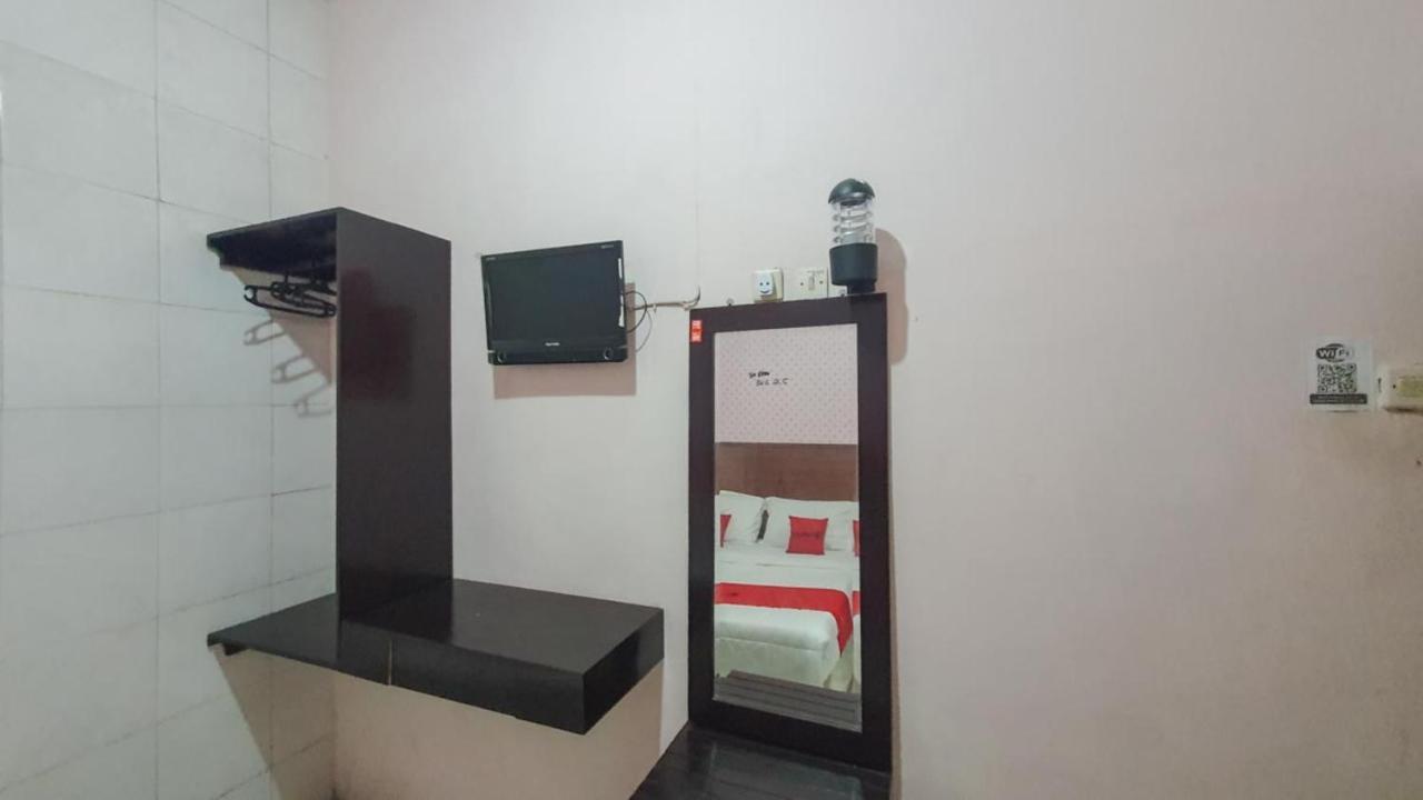 Hotel RedDoorz At Pujon Malang Batu  Zewnętrze zdjęcie
