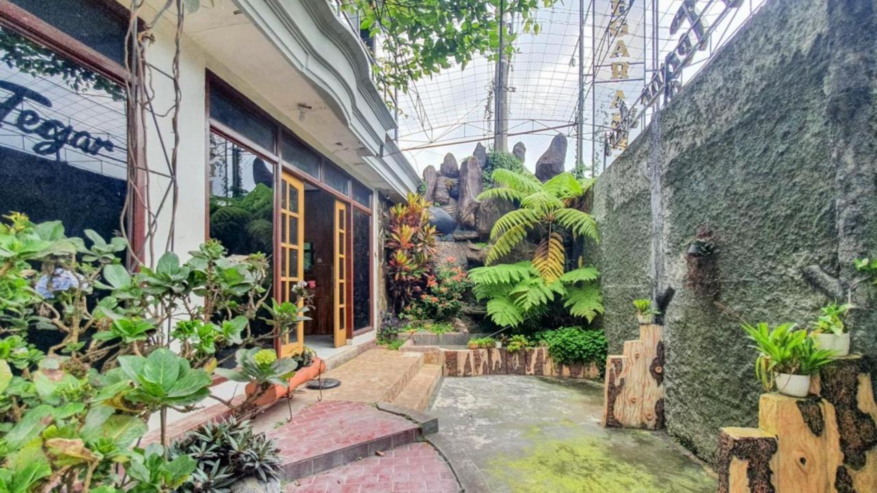 Hotel RedDoorz At Pujon Malang Batu  Zewnętrze zdjęcie
