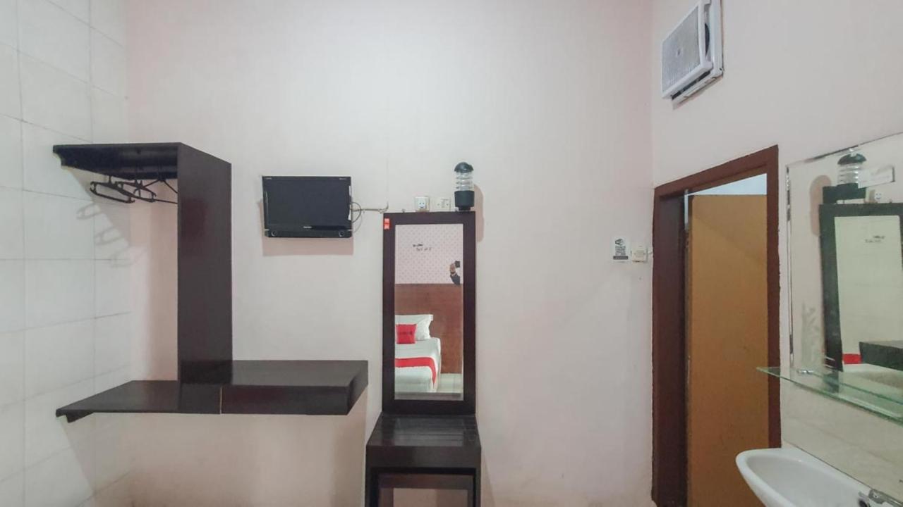 Hotel RedDoorz At Pujon Malang Batu  Zewnętrze zdjęcie