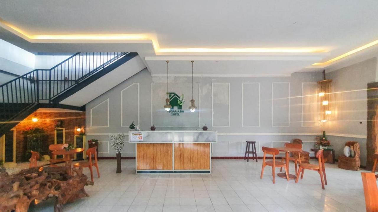 Hotel RedDoorz At Pujon Malang Batu  Zewnętrze zdjęcie